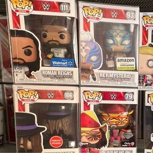 WWE 7 plus a 2 pack Funko Pop